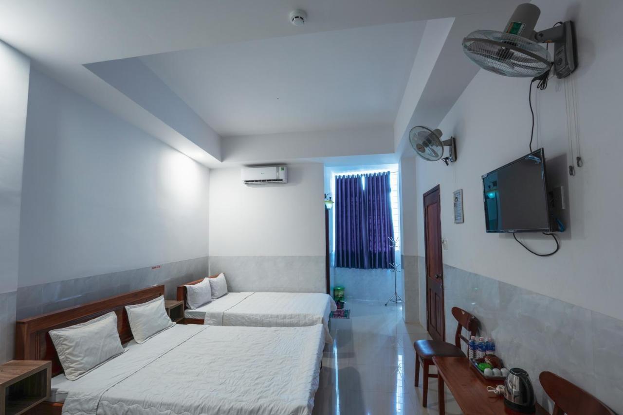 Thanh Ngoc Motel Buon Ma Thuot Exterior foto