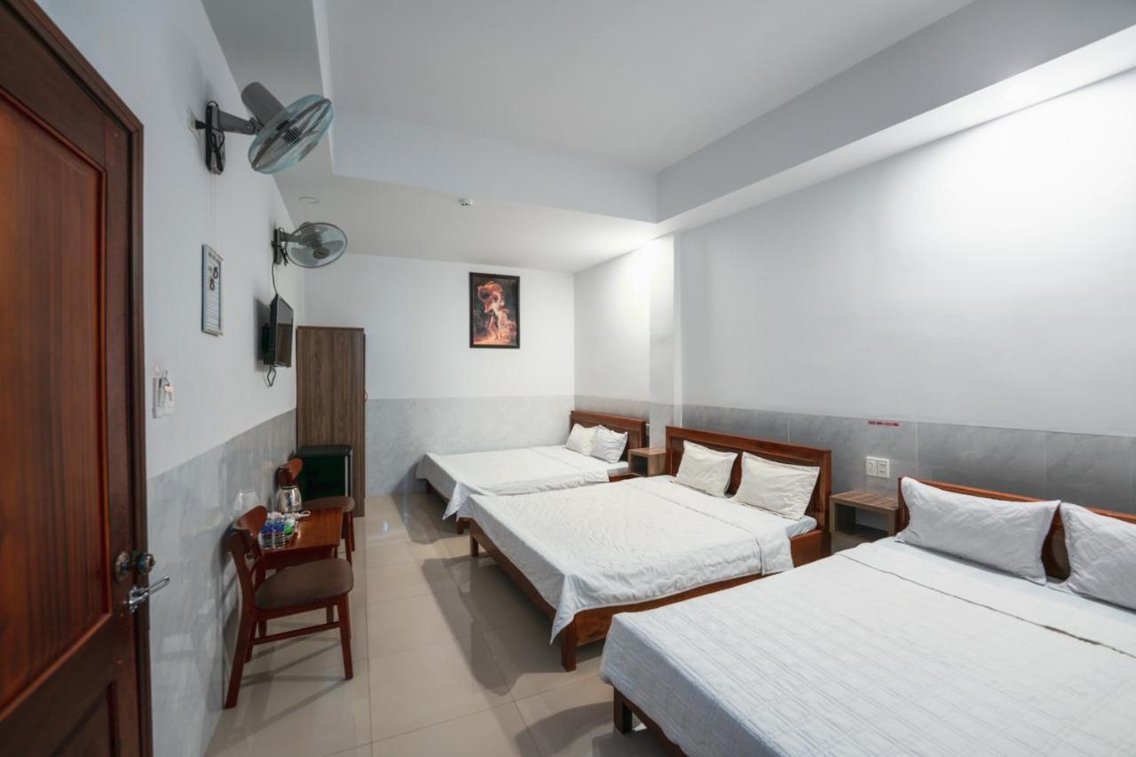 Thanh Ngoc Motel Buon Ma Thuot Exterior foto
